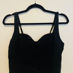 Abercrombie & Fitch Linen Black Sweetheart Crop Top!